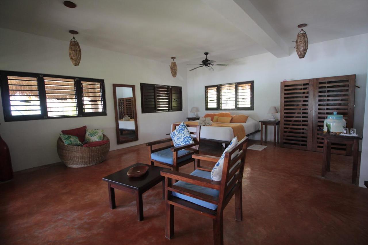Sol Caribe Hotel Punta Allen Exterior photo