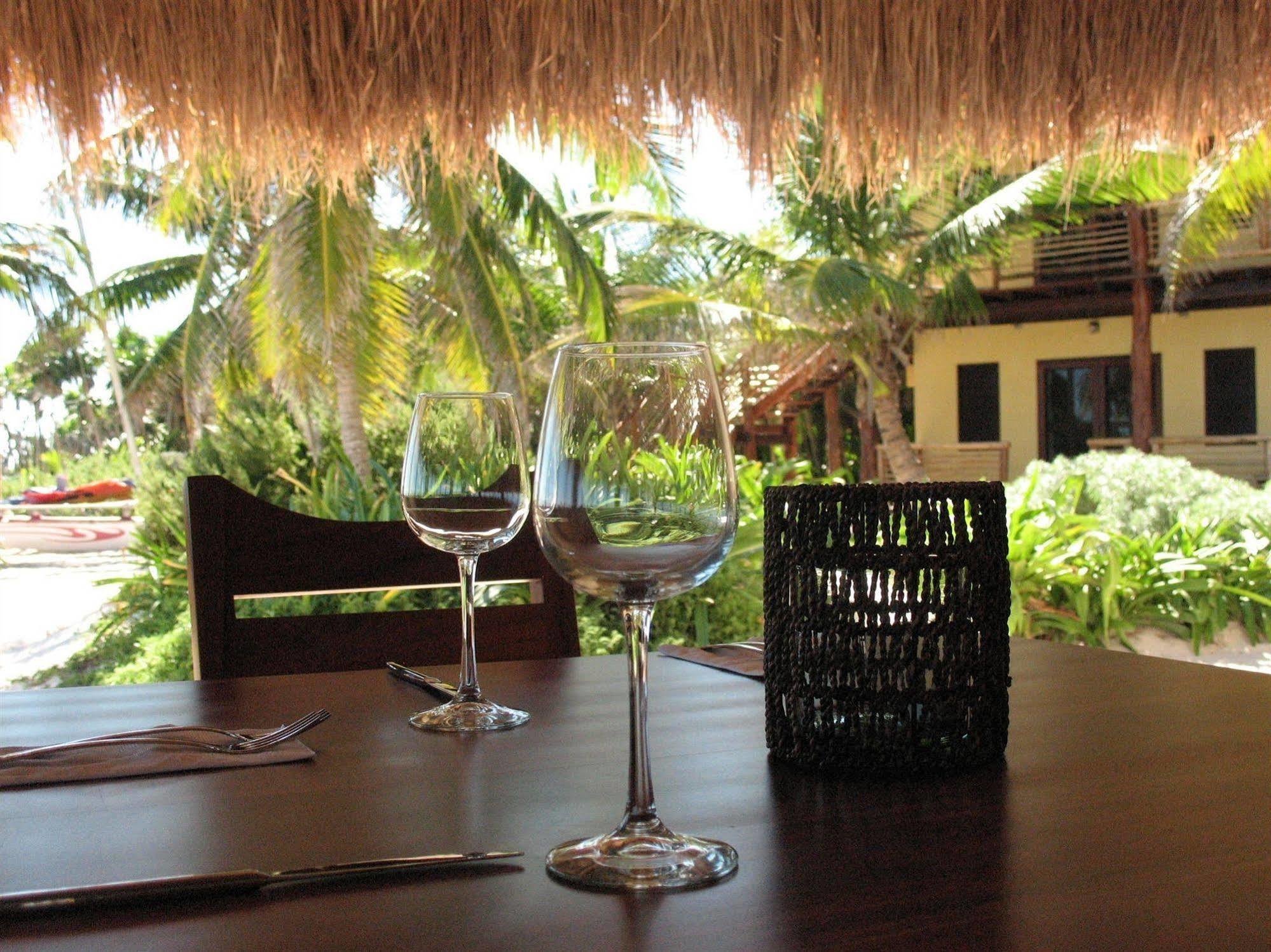 Sol Caribe Hotel Punta Allen Exterior photo